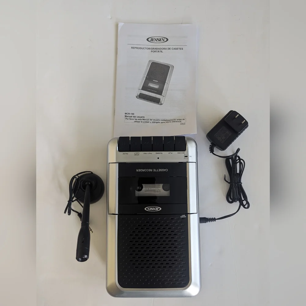 JENSEN® Cassette Player/Recorder - Picture 2 of 3